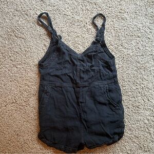 American Eagle black short overalls romper
